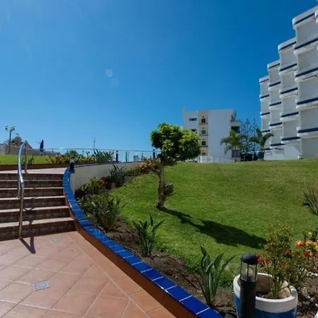 Tamaran Apartment *