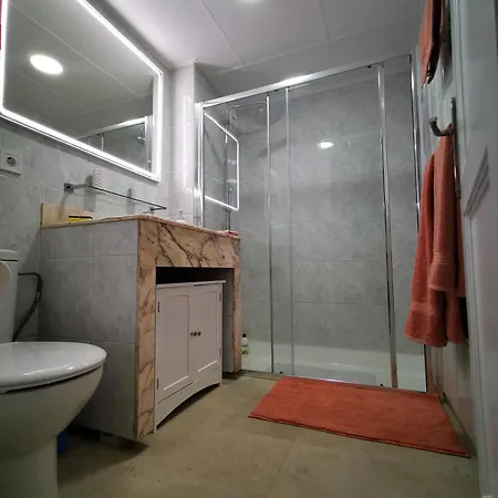 Tamaran Apartment *